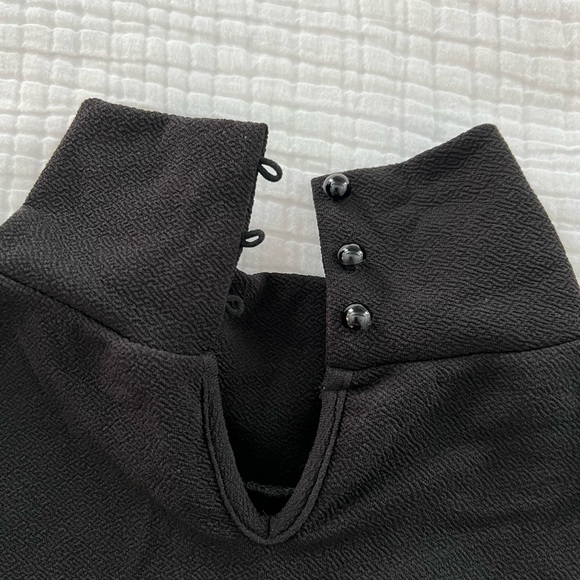 Black Fitted Long Sleeve Embellished Blouse - Picture 7 of 7